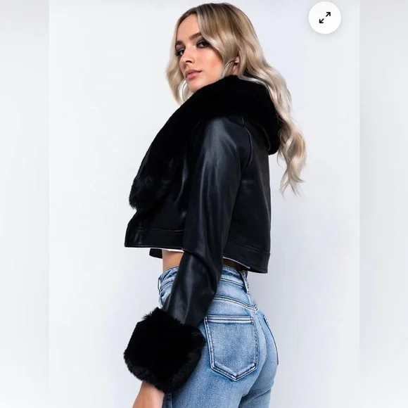 New Azalea Wang Fur Trim Giselle Crop Jacket, Size S - Picture 2 of 6